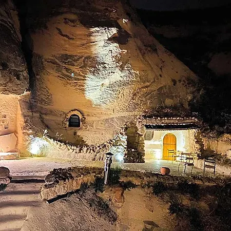 The Village Cave Hotel Göreme