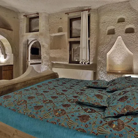 The Village Cave 4* Göreme