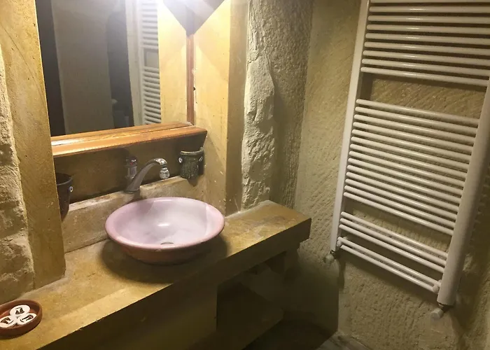 Отель The Village Cave Гореме