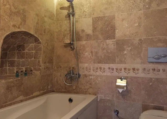 The Village Cave Отель